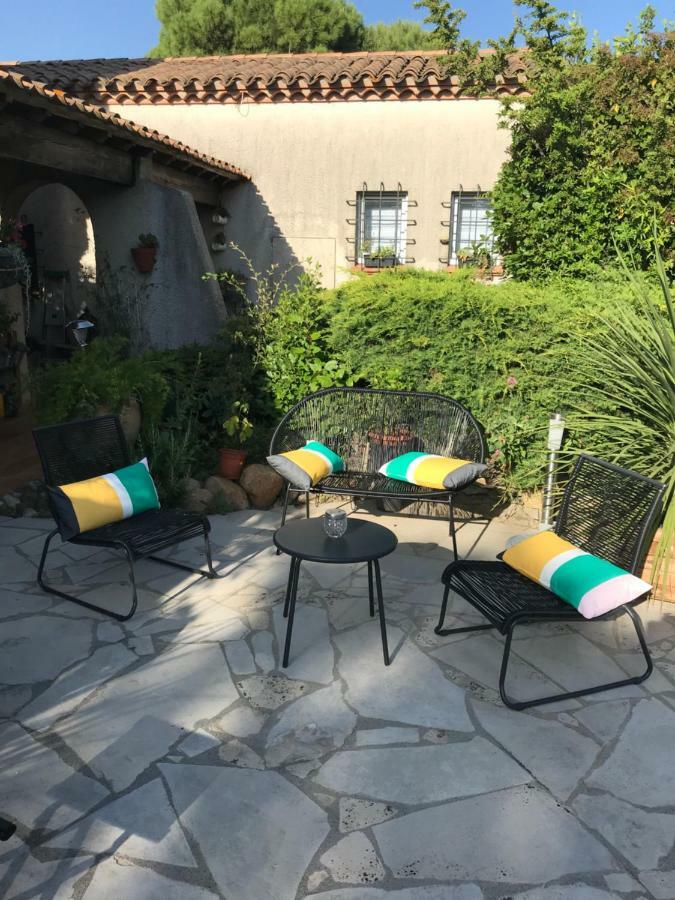 Bed and Breakfast Le Jardin De La Cite Carcassonne Zewnętrze zdjęcie